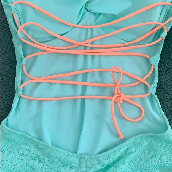 Y2K Crochet Cheeky One Piece Swimsuit - Picture 6 of 7